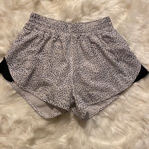 Lulu shorts